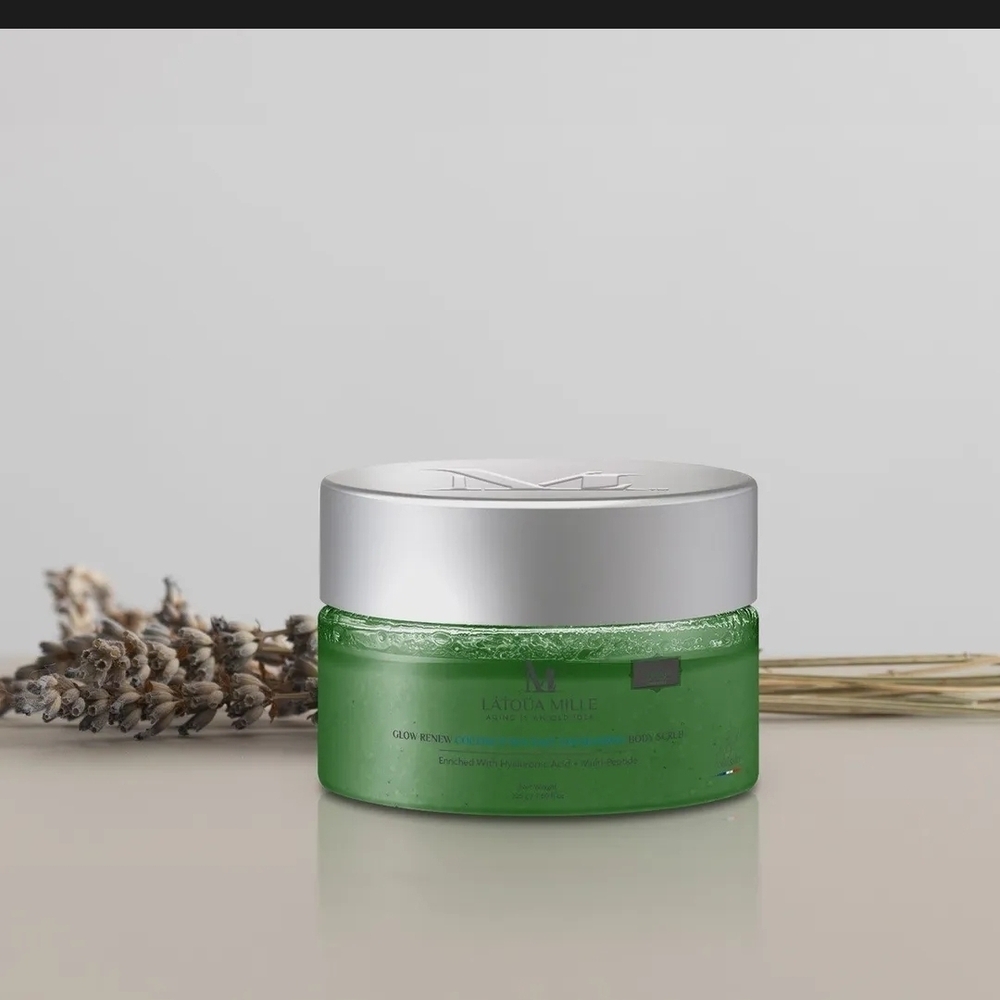 Glow Renew Coconut Sea Salt Exfoliating Body Scrub Enriched With Hyaluronic Acid